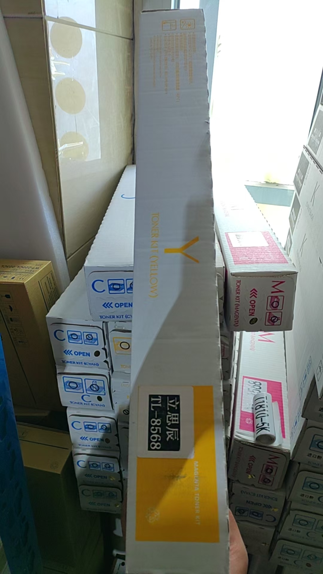 黄色0.jpg